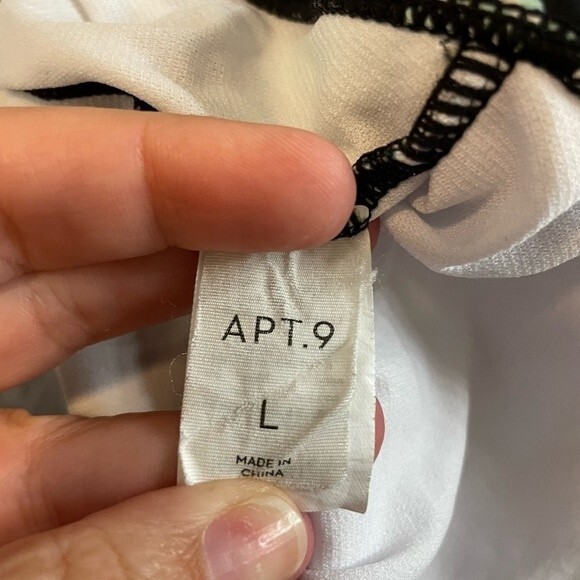 Apt. 9 Women's One Piece Leaf Print Swim Suit Size L - Picture 5 of 6